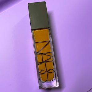 Nars natural radiant, long wear foundation in the color Marquises, medium/dark